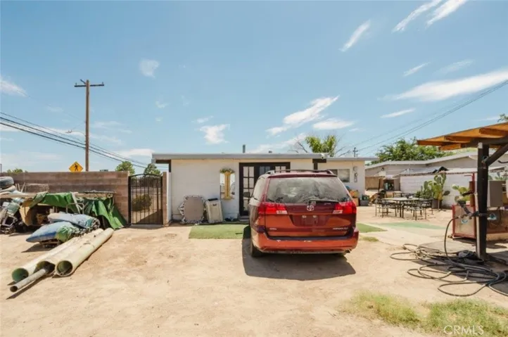 2001 Oak Street, Rosamond, California 93560
