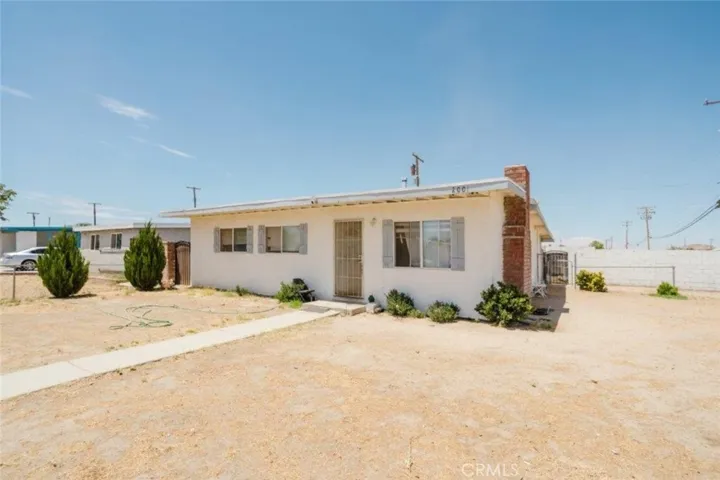 2001 Oak Street, Rosamond, California 93560