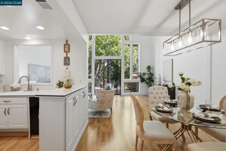 1252 Singingwood Ct. 3, Walnut Creek, California 94595