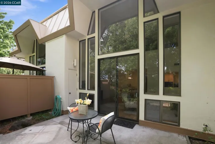 1252 Singingwood Ct. 3, Walnut Creek, California 94595