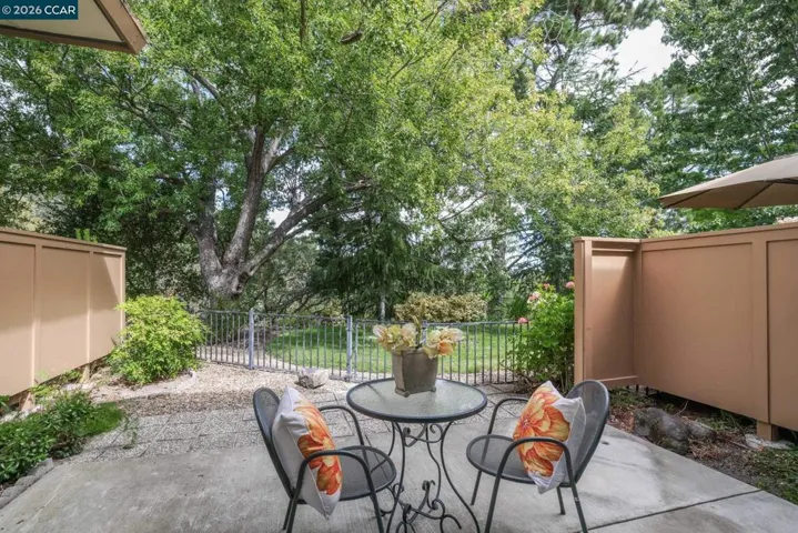1252 Singingwood Ct. 3, Walnut Creek, California 94595