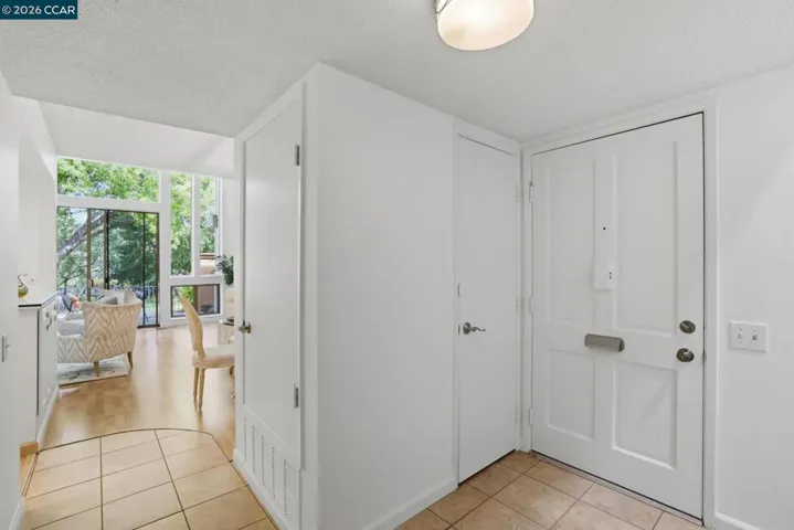 1252 Singingwood Ct. 3, Walnut Creek, California 94595