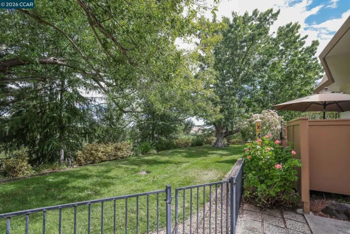 1252 Singingwood Ct. 3, Walnut Creek, California 94595