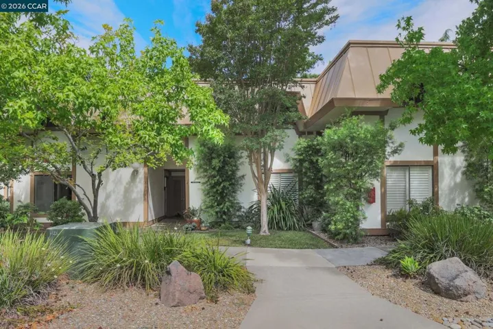 1252 Singingwood Ct. 3, Walnut Creek, California 94595