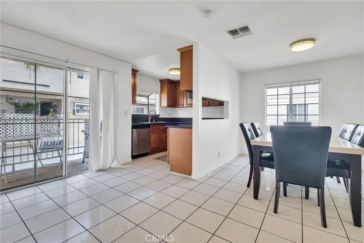 Dining area next to kitchen