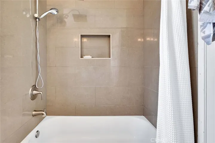 Primary shower