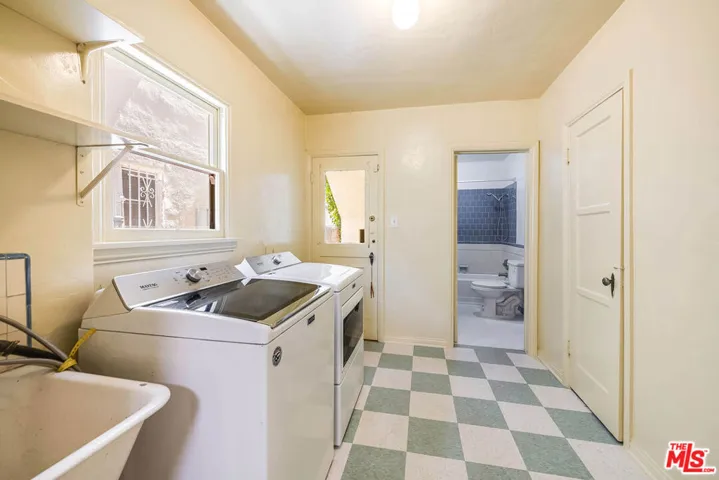 1064 S Ogden Drive, Los Angeles, California 90019