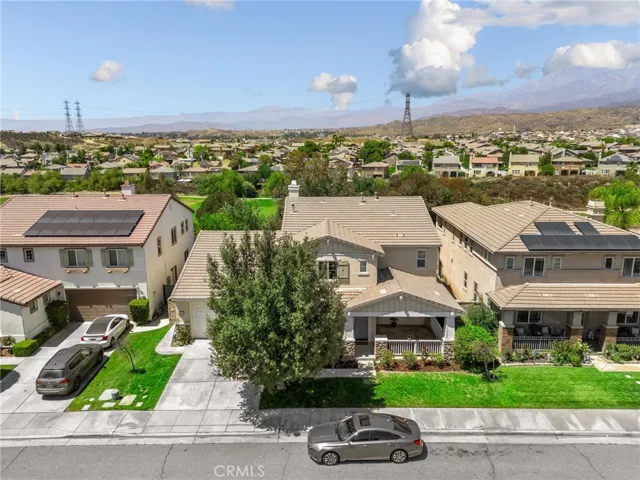 Stunning Golf Course Home!