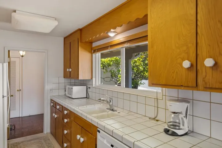 25990 S Carmel Hills Drive, Carmel, California 93923