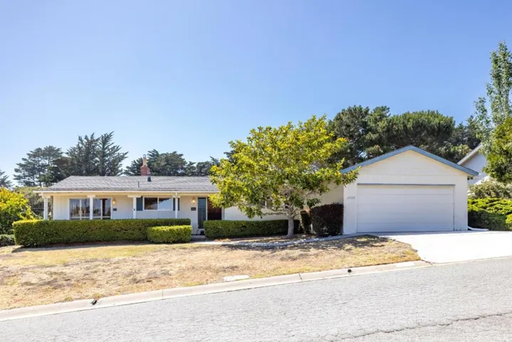 25990 S Carmel Hills Drive, Carmel, California 93923