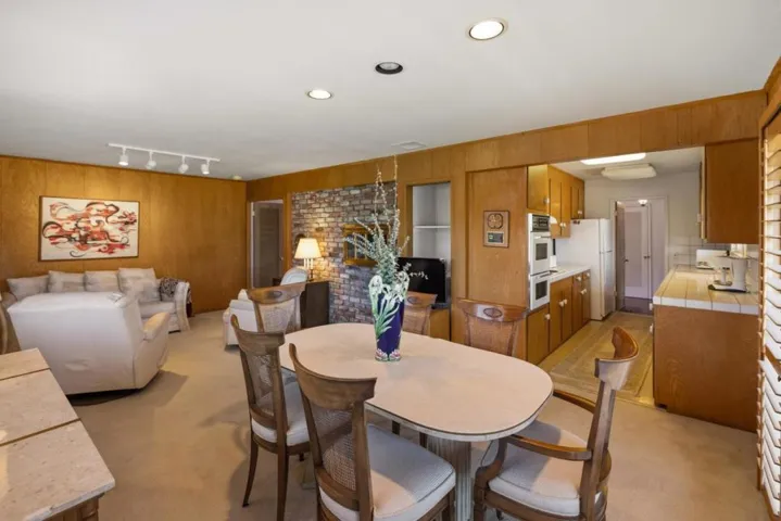 25990 S Carmel Hills Drive, Carmel, California 93923