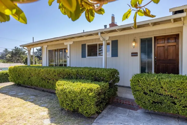 25990 S Carmel Hills Drive, Carmel, California 93923