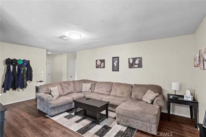 1632 Glover, Redlands, California 92374