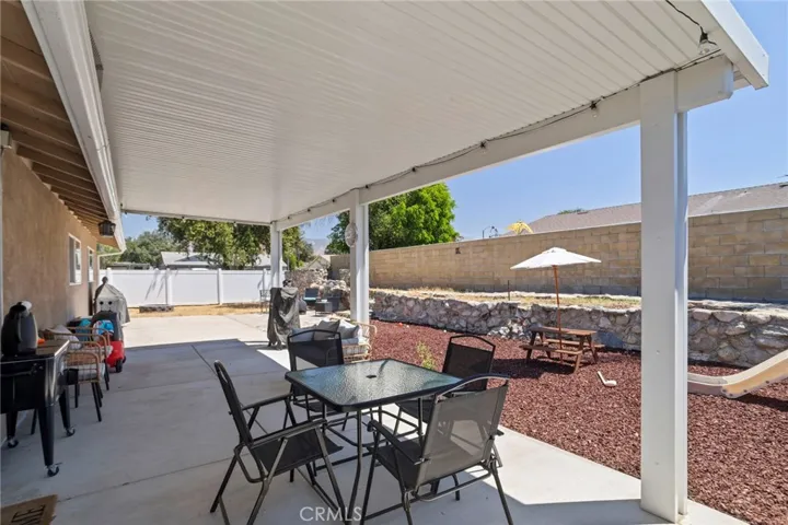1632 Glover, Redlands, California 92374