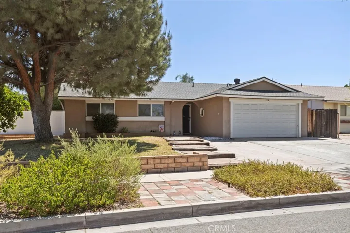 1632 Glover, Redlands, California 92374