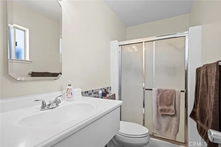 1632 Glover, Redlands, California 92374
