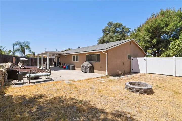 1632 Glover, Redlands, California 92374
