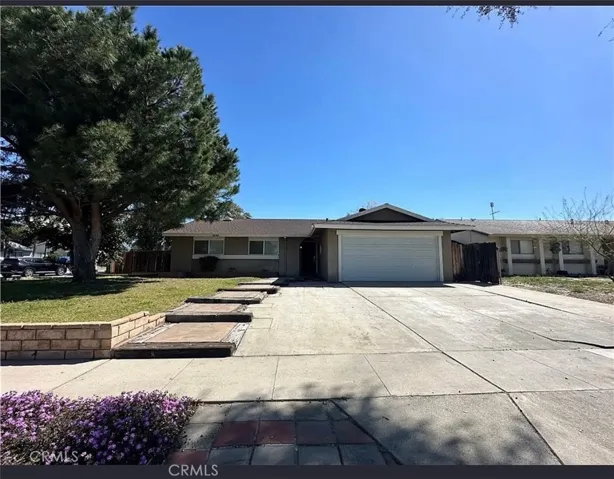 1632 Glover, Redlands, California 92374
