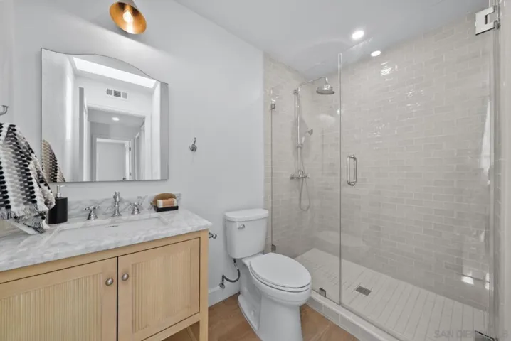 4742 Collinos Way, Oceanside, California 92056