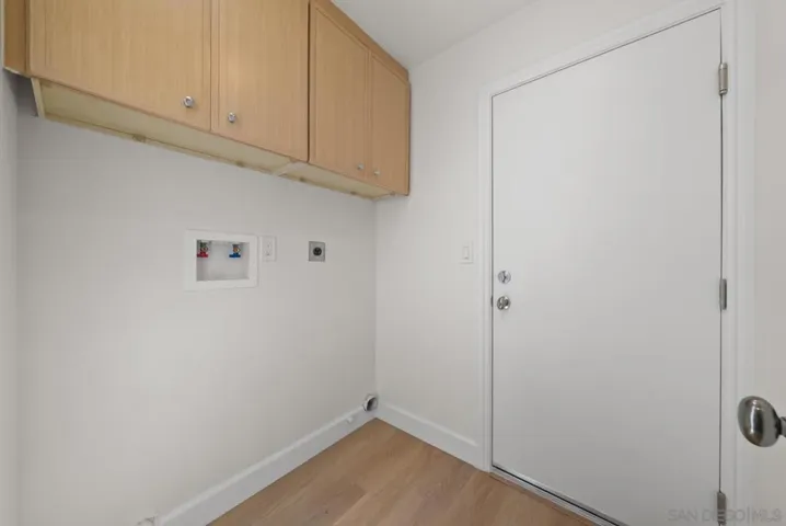 4742 Collinos Way, Oceanside, California 92056