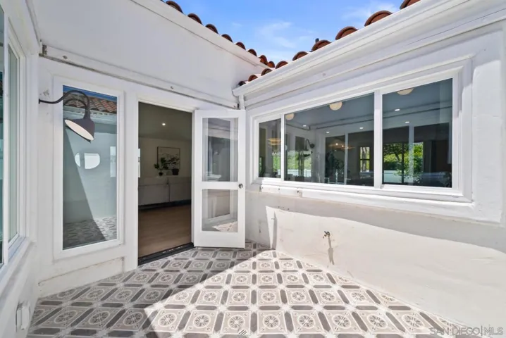 4742 Collinos Way, Oceanside, California 92056