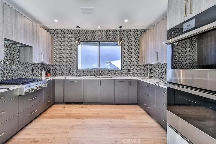 19532 Bermuda Street, Porter Ranch, California 91326