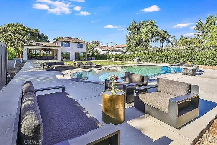 19532 Bermuda Street, Porter Ranch, California 91326