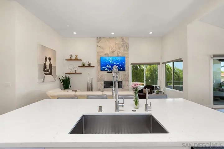 13792 Mercado Dr, Del Mar, California 92014