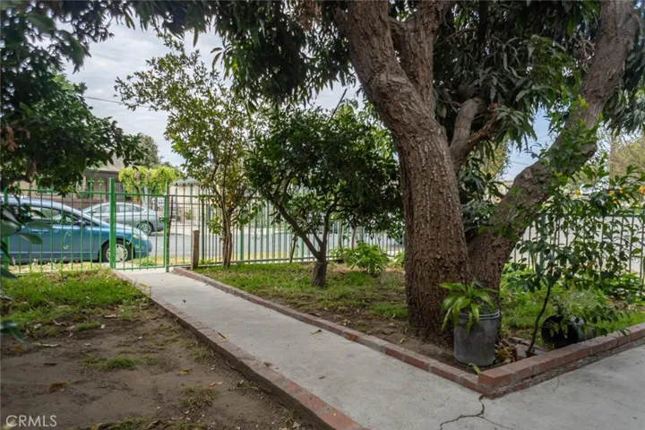 1223 E 46th, Los Angeles, California 90011
