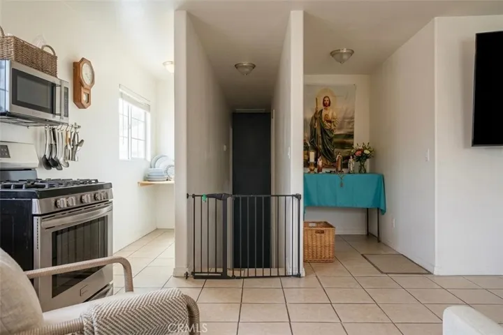 1223 E 46th, Los Angeles, California 90011