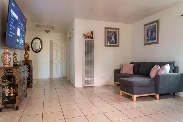 1223 E 46th, Los Angeles, California 90011