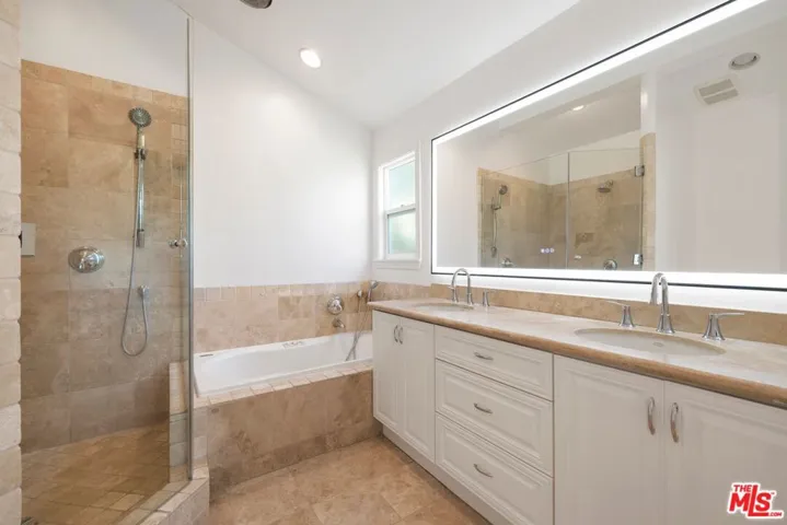 9536 Cresta Drive, Los Angeles, California 90035
