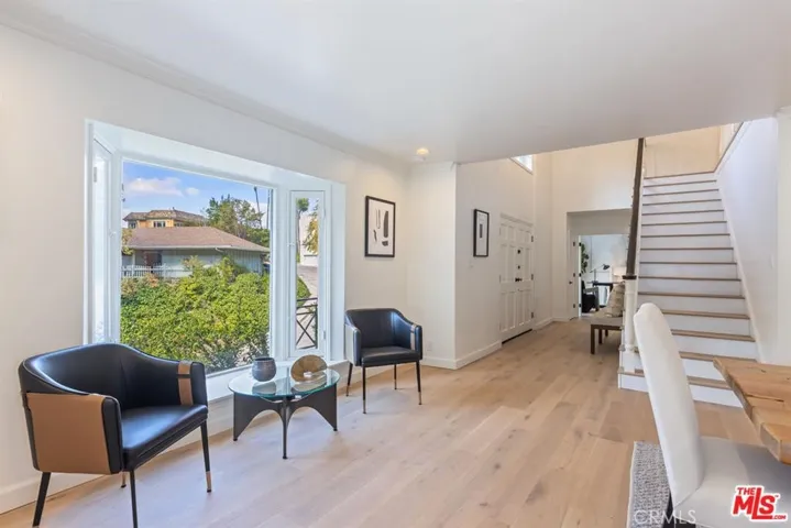 3217 Longridge, Sherman Oaks, California 91423