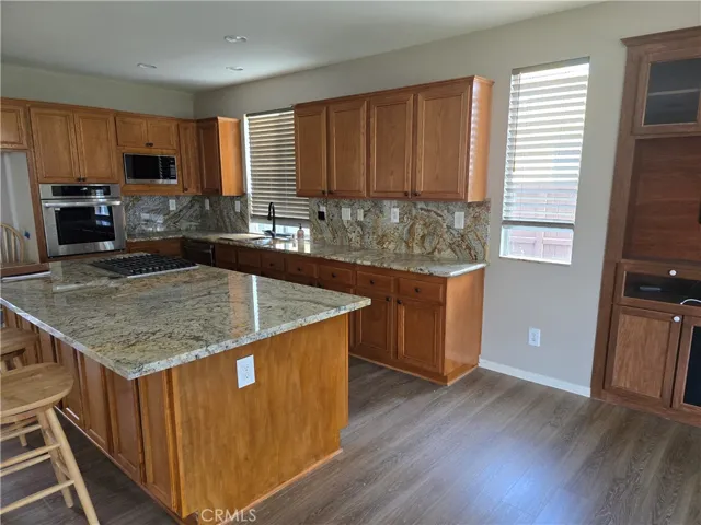 23638 William Place, Murrieta, California 92562