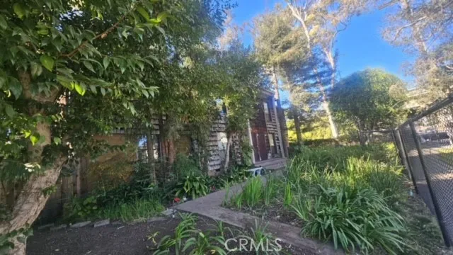 2495 S Barrington, Los Angeles, California 90064