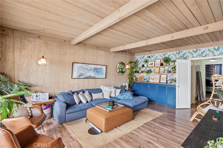 122 Agate, Newport Beach, California 92662