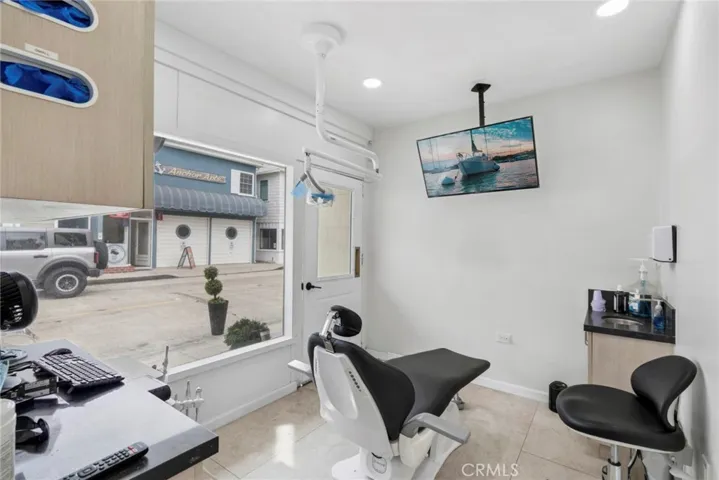 122 Agate, Newport Beach, California 92662