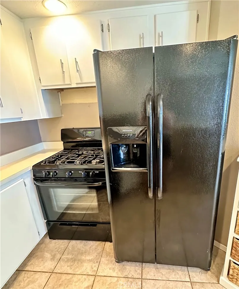 Love the upgraded applianced that stay with the home