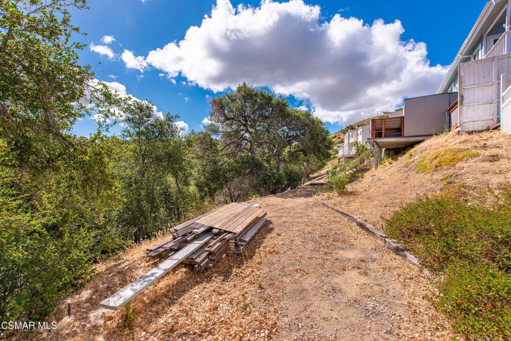 1314 Gonzales Rd Simi Valley-69
