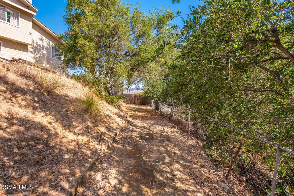 1314 Gonzales Rd Simi Valley-73