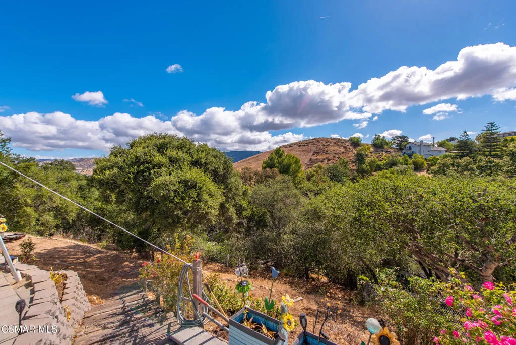 1314 Gonzales Rd Simi Valley-77