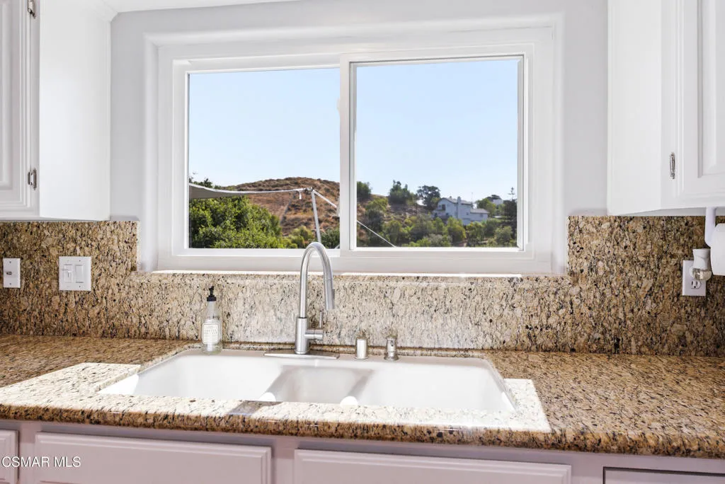 1314 Gonzales Rd Simi Valley-21