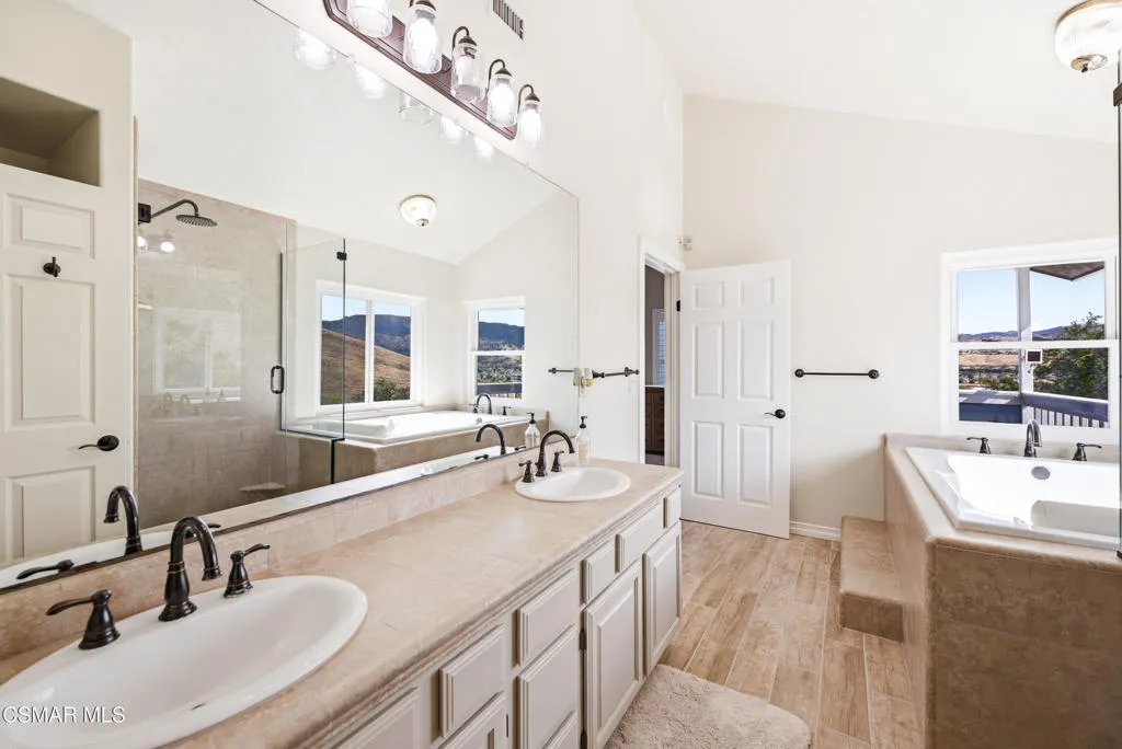 1314 Gonzales Rd Simi Valley-39