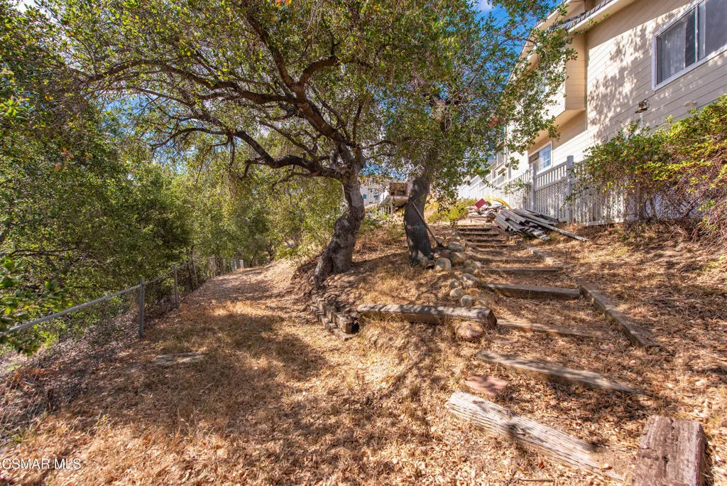 1314 Gonzales Rd Simi Valley-70