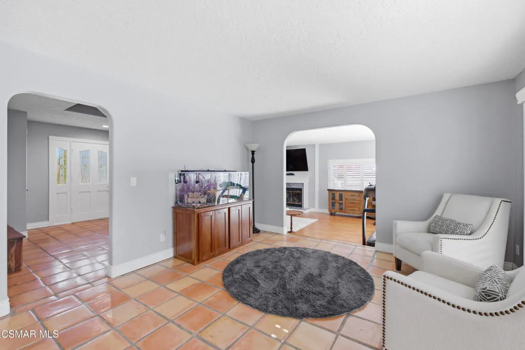 1314 Gonzales Rd Simi Valley-14