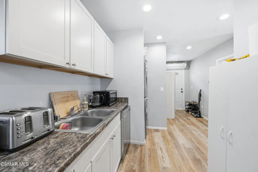 1314 Gonzales Rd Simi Valley-47