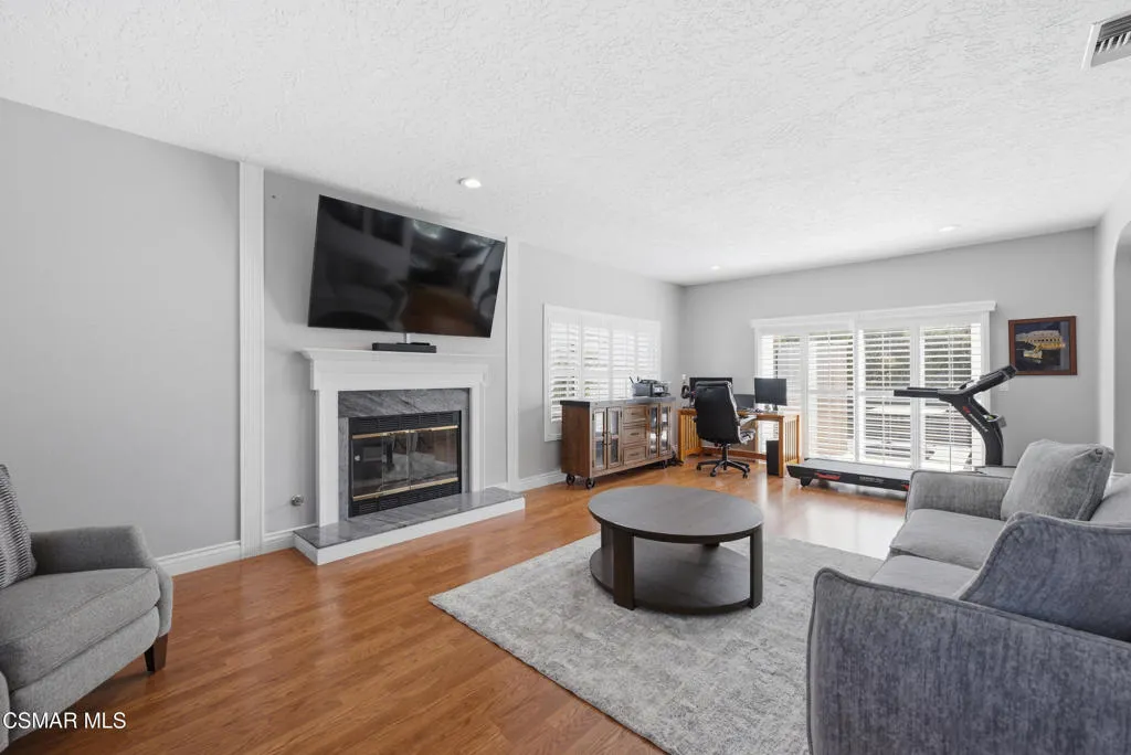 1314 Gonzales Rd Simi Valley-10
