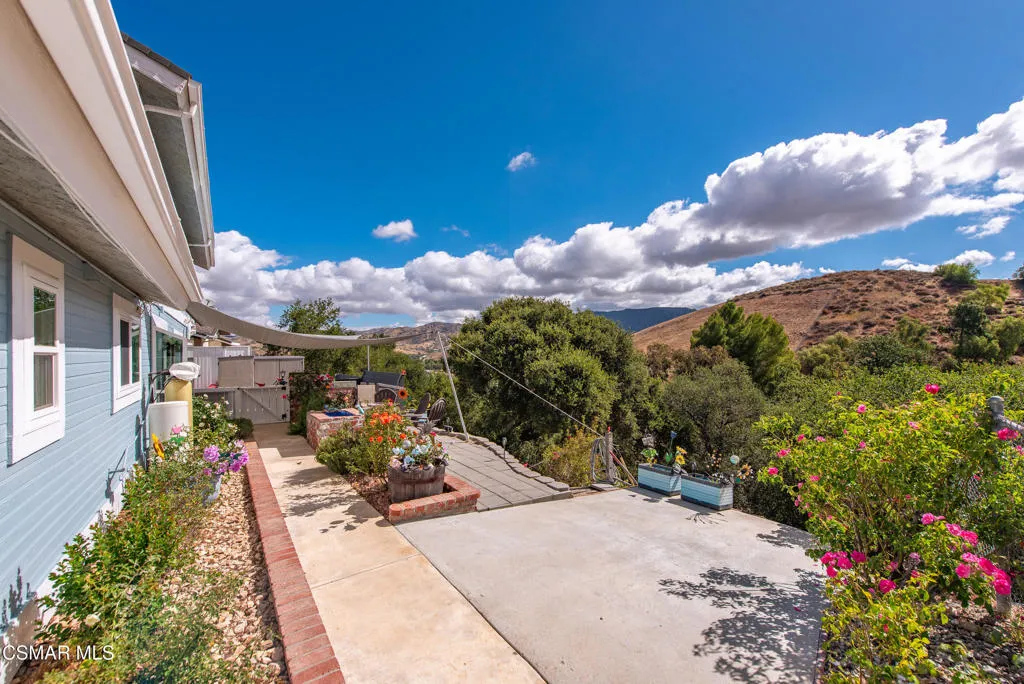 1314 Gonzales Rd Simi Valley-76
