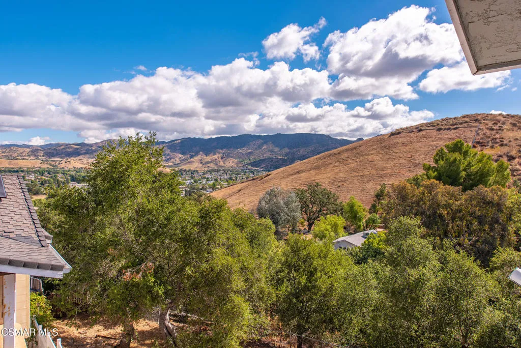 1314 Gonzales Rd Simi Valley-55
