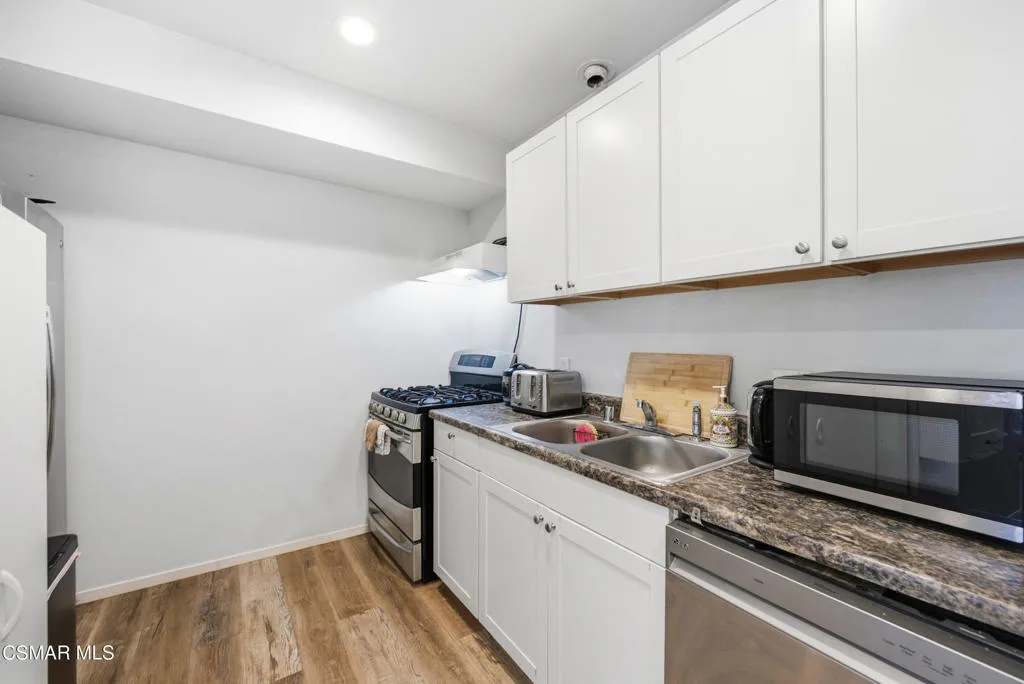 1314 Gonzales Rd Simi Valley-46